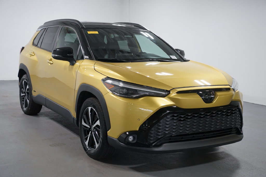 Certified 2023 Toyota Corolla Cross AWD Hybrid w/ Convenience Package image 3