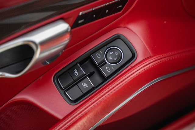 Used 2014 Porsche 911 Turbo AWD/4WD image 35