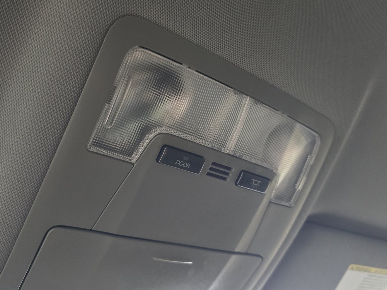 Certified 2019 Toyota Highlander LE FWD image 30