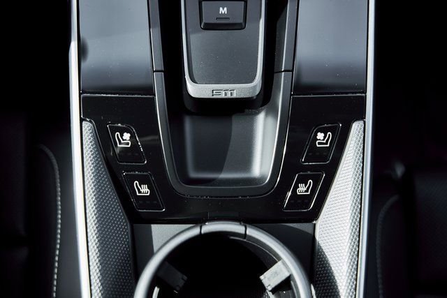 Used 2024 Porsche 911 Turbo image 59