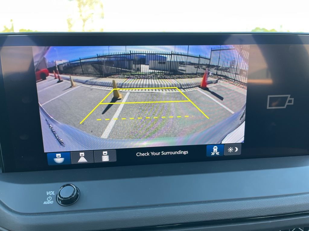 Used 2025 Honda Accord Sport image 25