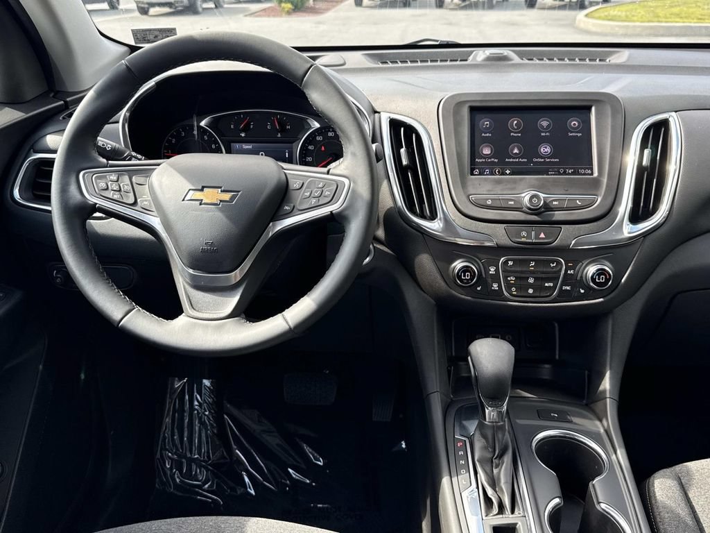 Used 2023 Chevrolet Equinox LT FWD image 3