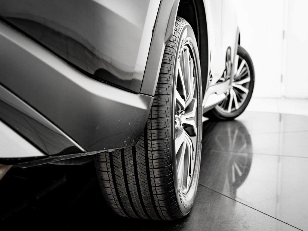 Used 2024 INFINITI QX60 Sensory image 47