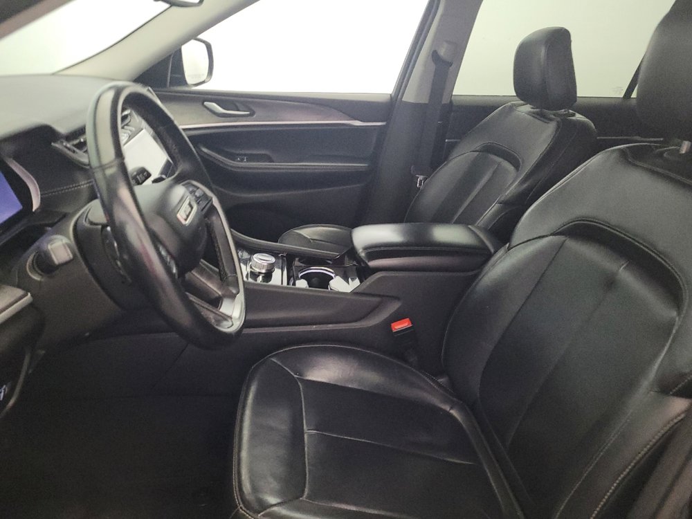 Used 2022 Jeep Grand Cherokee L Limited image 17