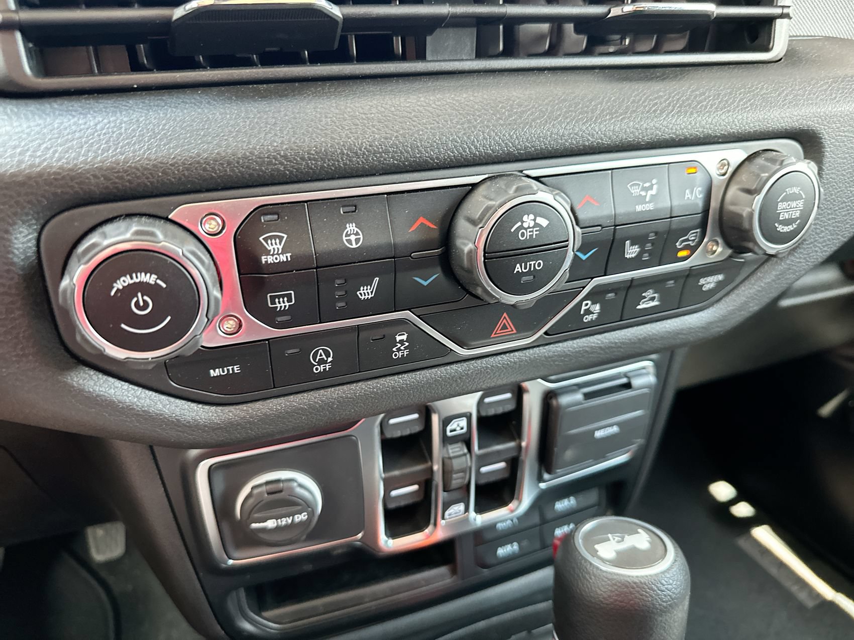 New 2024 Jeep Wrangler Unlimited Sport AWD/4WD image 18