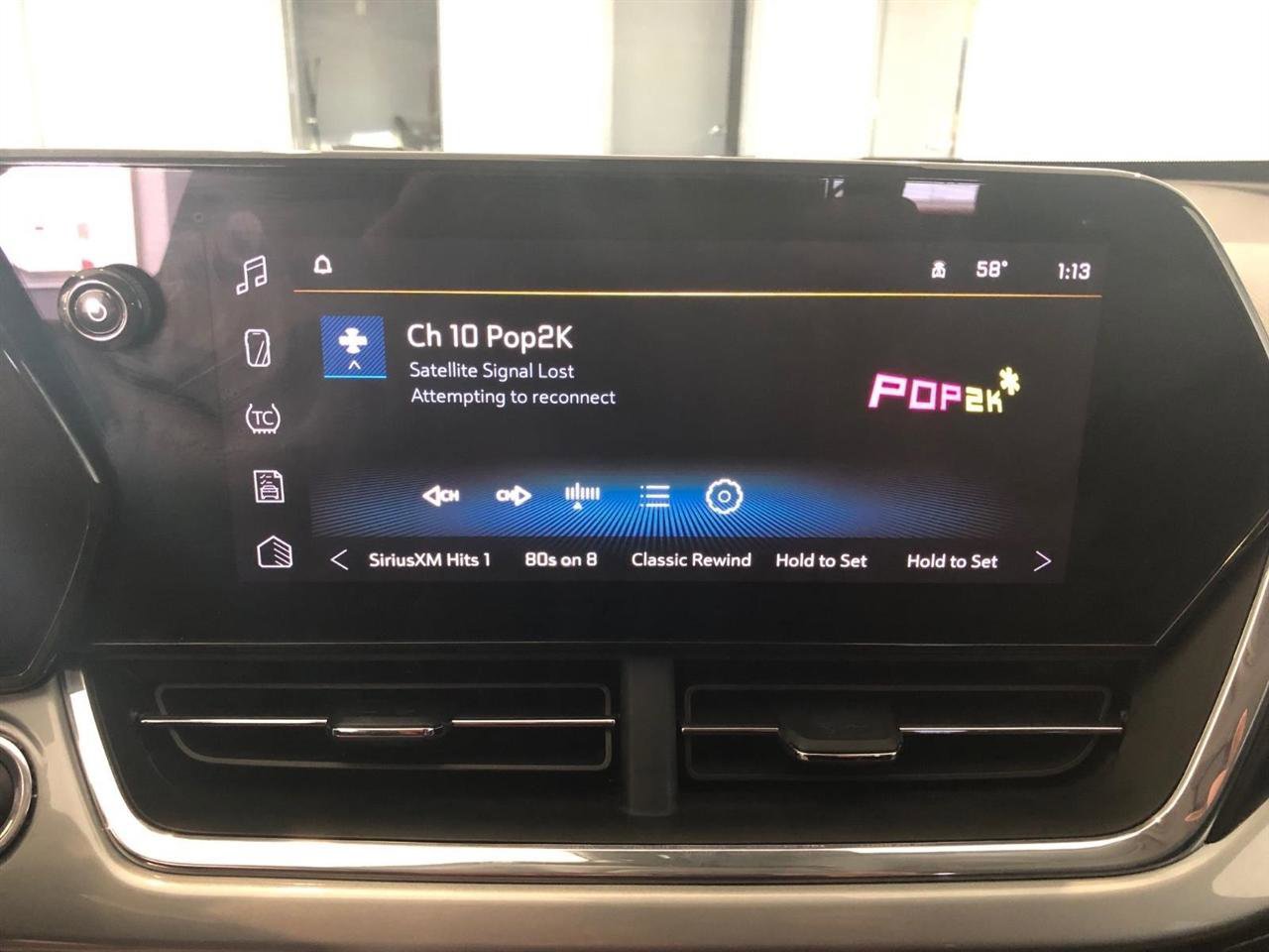 Used 2024 Chevrolet Trax LT w/ Driver Confidence Package FWD image 16