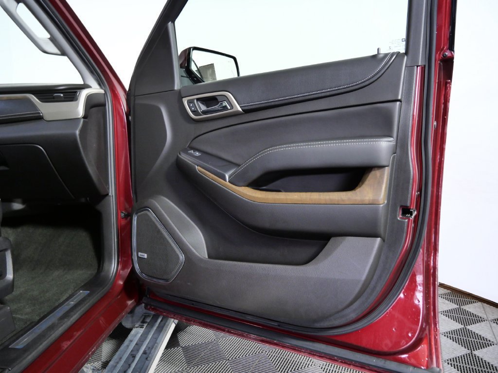 Used 2018 GMC Yukon Denali w/ Open Road Package AWD/4WD image 8