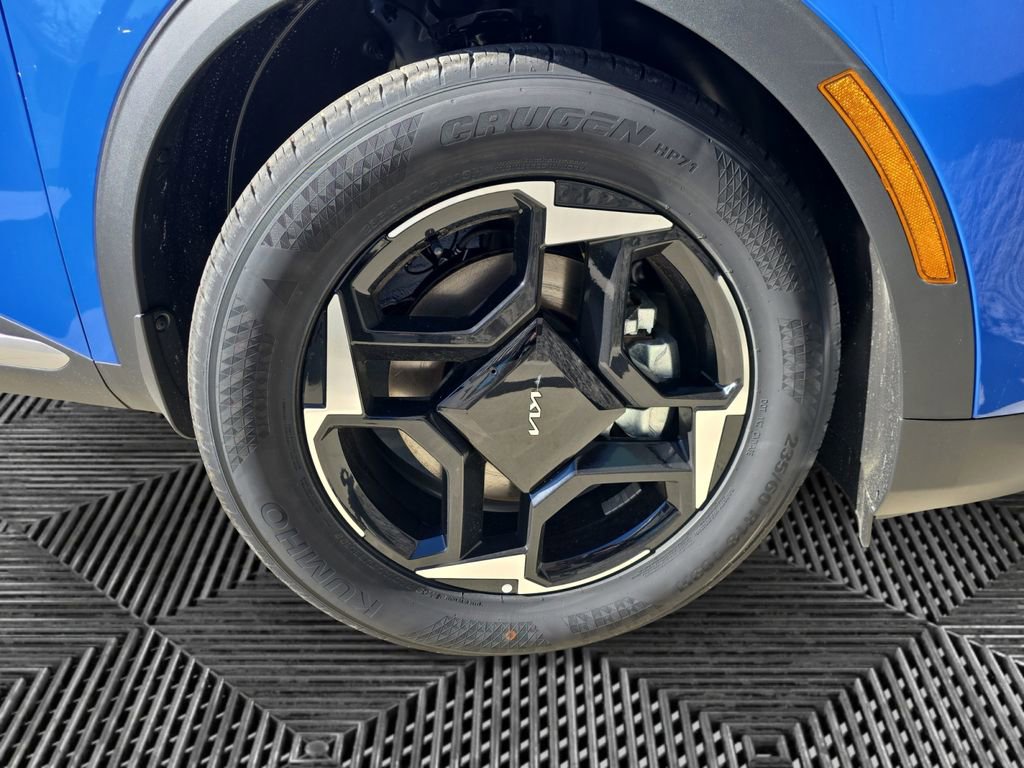 New 2026 Kia Sportage EX w/ EX Panorama Roof Package image 18