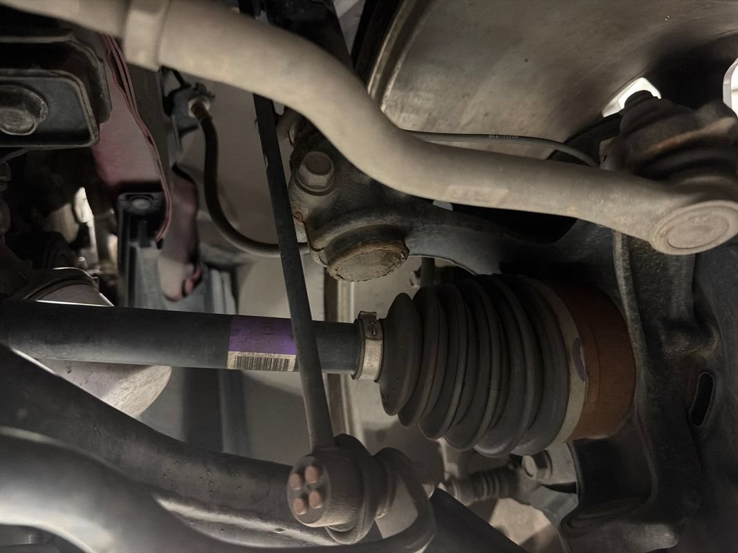 Used 2015 Honda Accord EX-L image 30