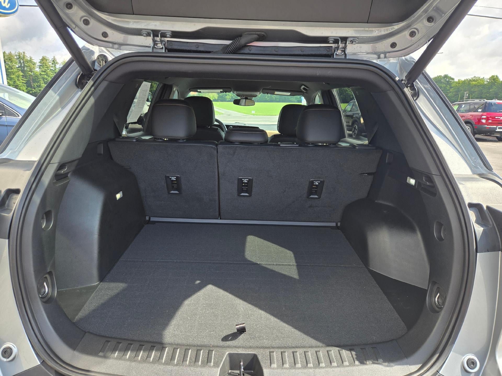 Used 2026 Chevrolet Equinox ACTIV w/ Convenience Package III AWD/4WD image 8