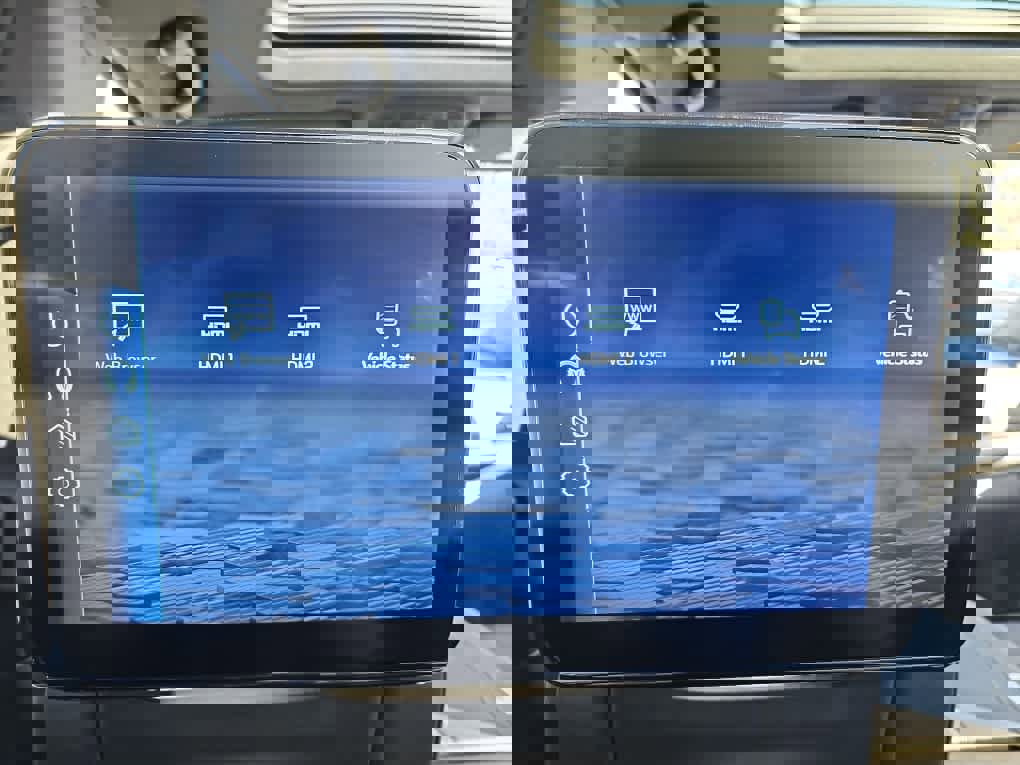 New 2026 Chevrolet Suburban Premier image 26