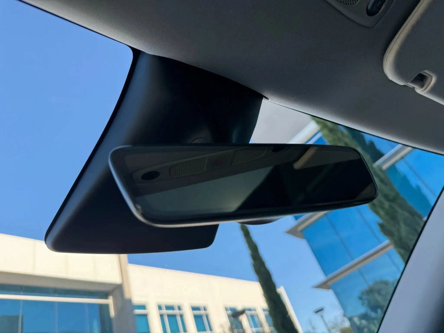 Used 2023 Tesla Model 3 Standard Range RWD image 19