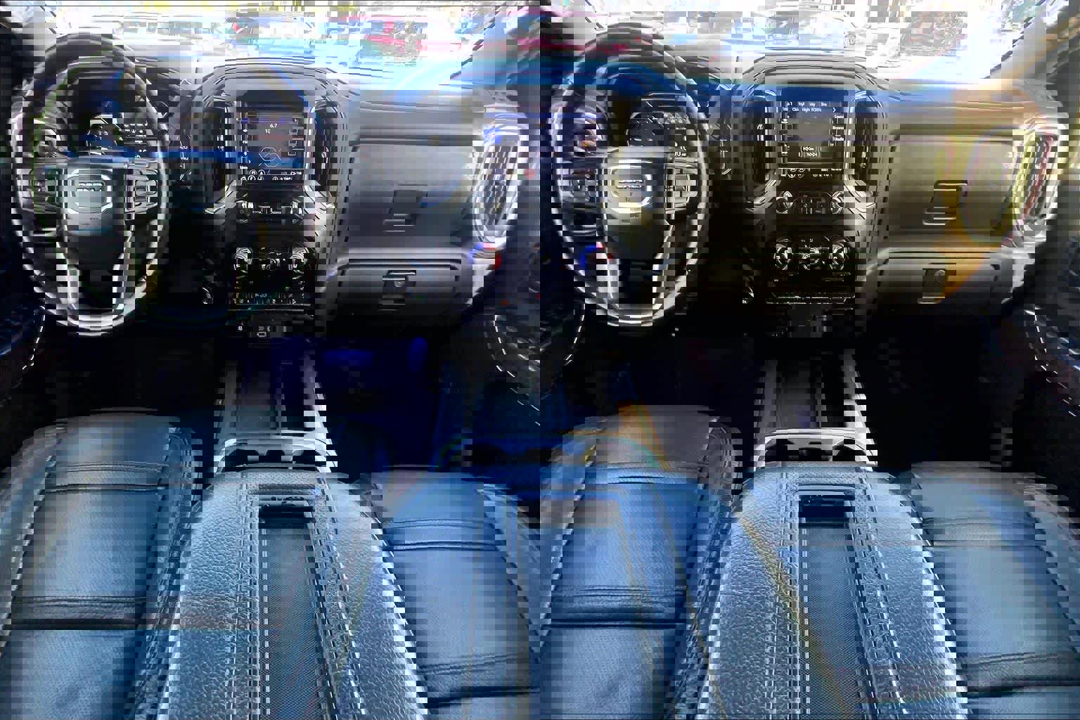 Used 2020 GMC Sierra 3500 Denali w/ Denali Ultimate Package image 15