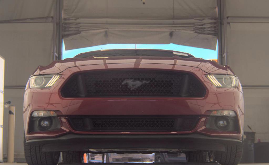 Used 2015 Ford Mustang GT Premium RWD image 3