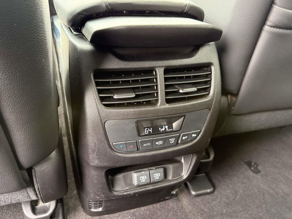 Used 2020 Acura MDX SH-AWD w/ Technology Package image 10