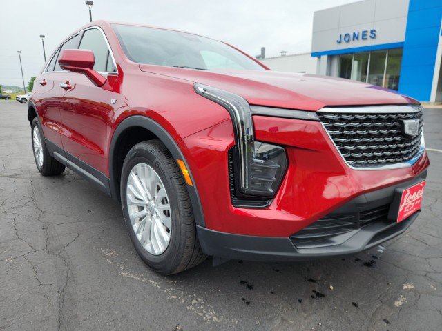 Used 2024 Cadillac XT4 Luxury image 7