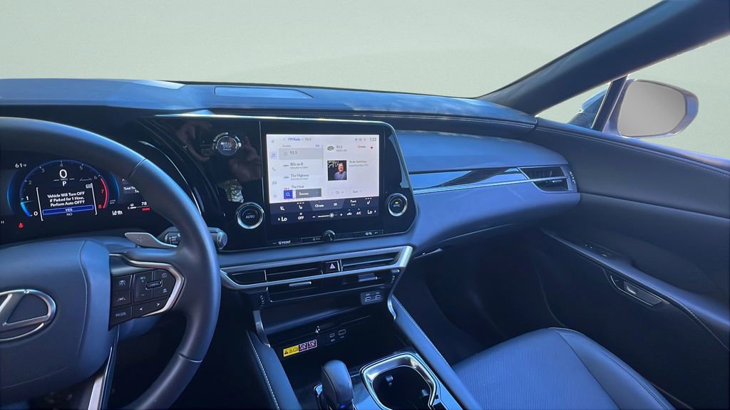 Used 2025 Lexus RX 350 FWD w/ Technology Package image 22