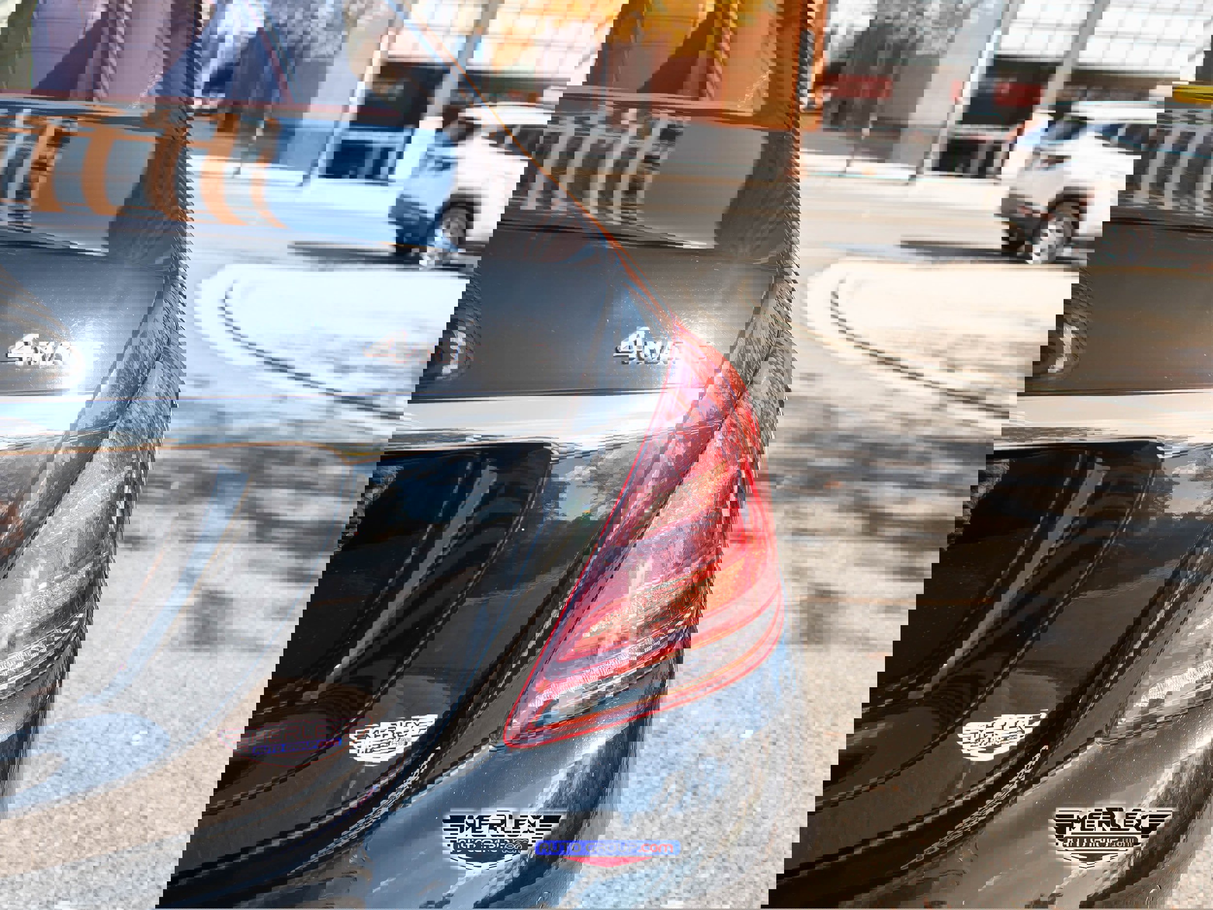 Used 2018 Mercedes-Benz S 560 4MATIC Sedan w/ Premium Package image 51