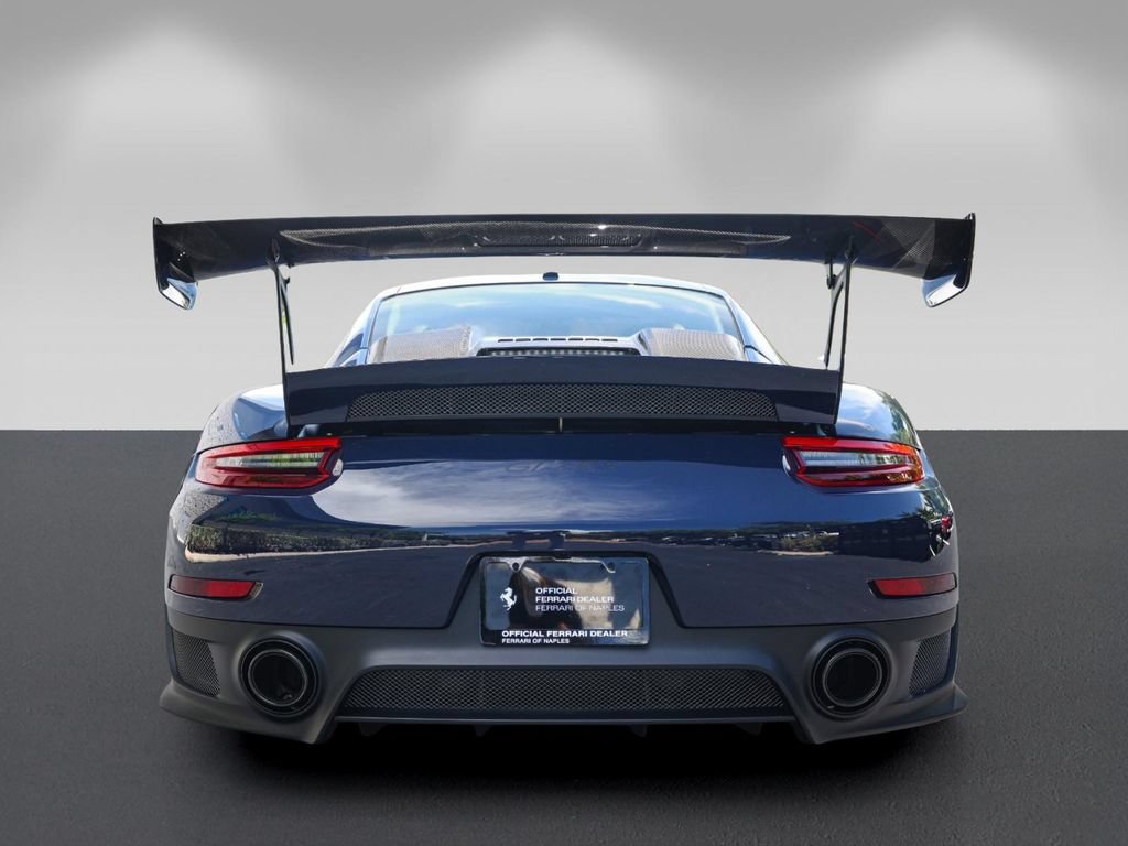 Used 2018 Porsche 911 GT2 RS RWD image 4