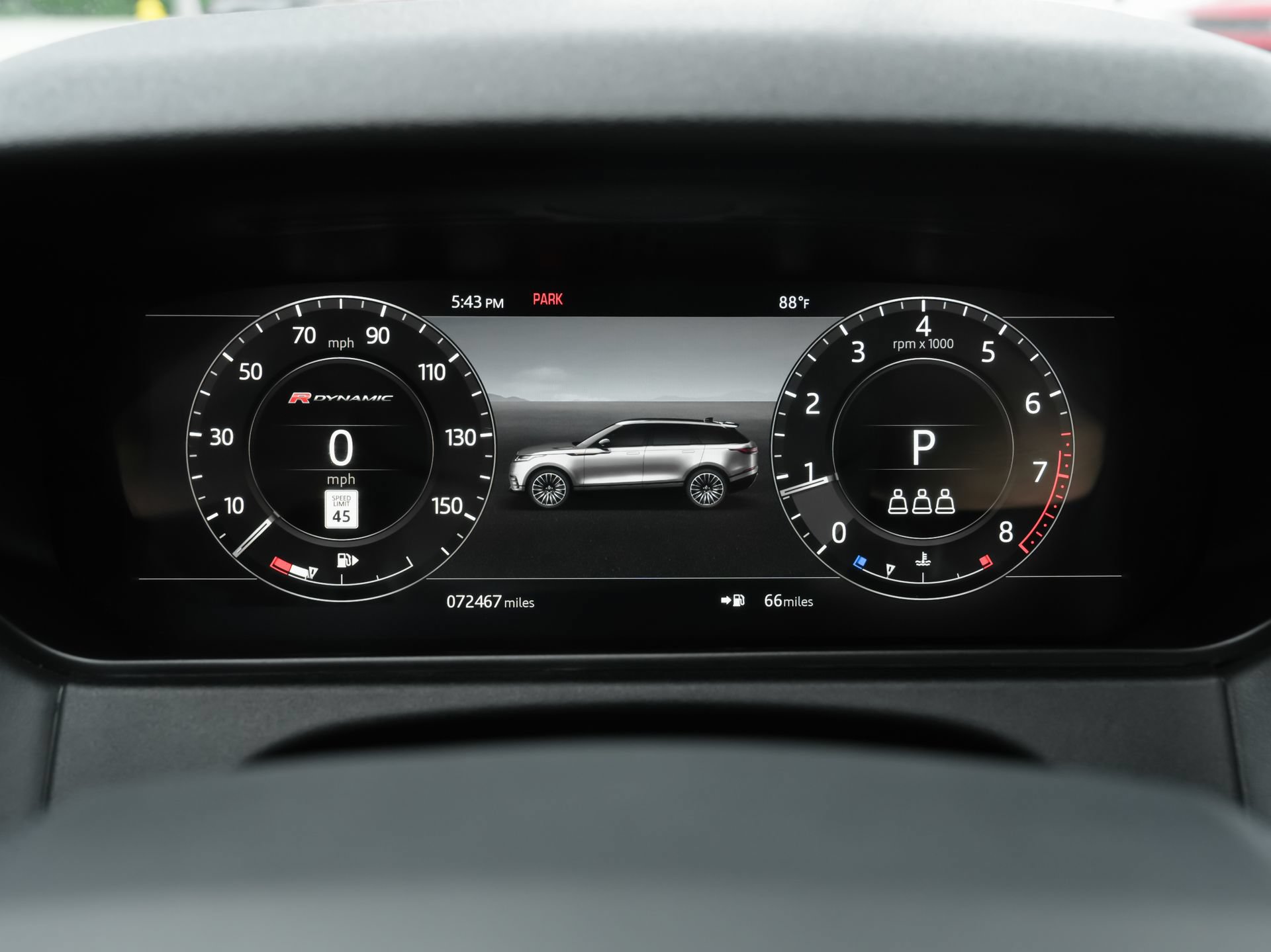 Used 2019 Land Rover Range Rover Velar R-Dynamic SE AWD/4WD image 9