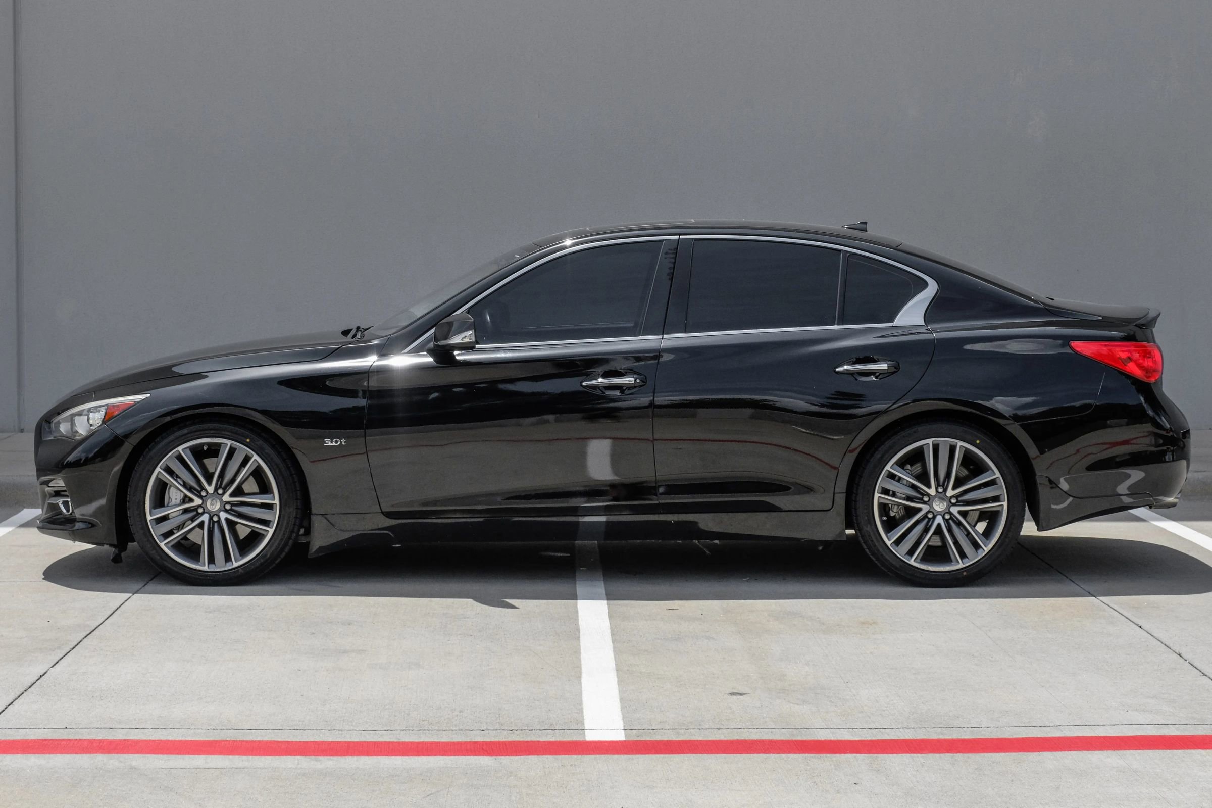 Used 2017 INFINITI Q50 Sport RWD image 10