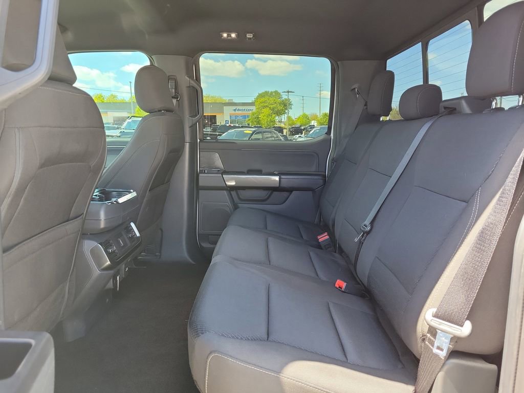 Used 2022 Ford F150 XLT w/ Equipment Group 302A High image 8