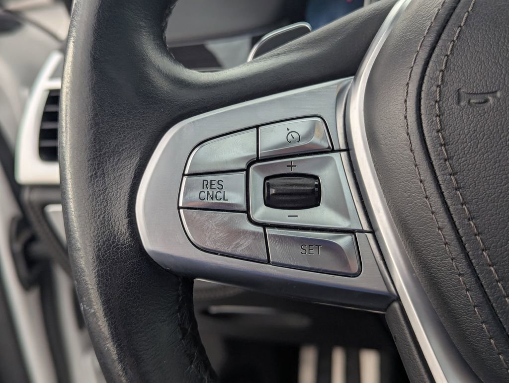 Used 2019 BMW 740i w/ M Sport Package RWD image 20
