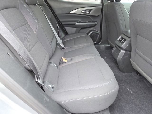 New 2026 Chevrolet Equinox EV LT image 23