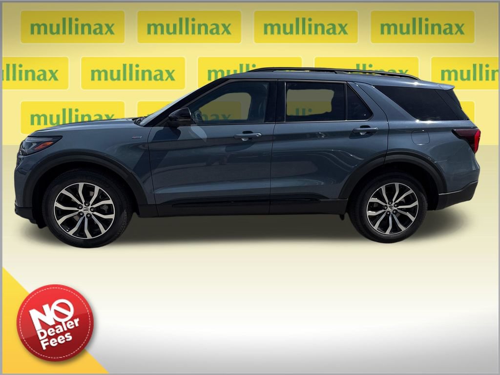 New 2026 Ford Explorer ST-Line w/ Premium Package RWD image 2