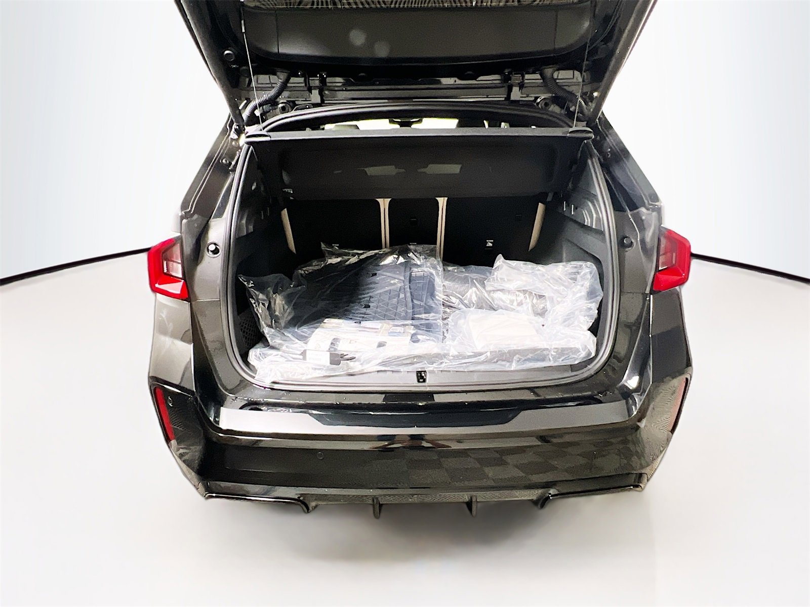 New 2025 BMW X1 xDrive28i w/ M Sport Package image 28