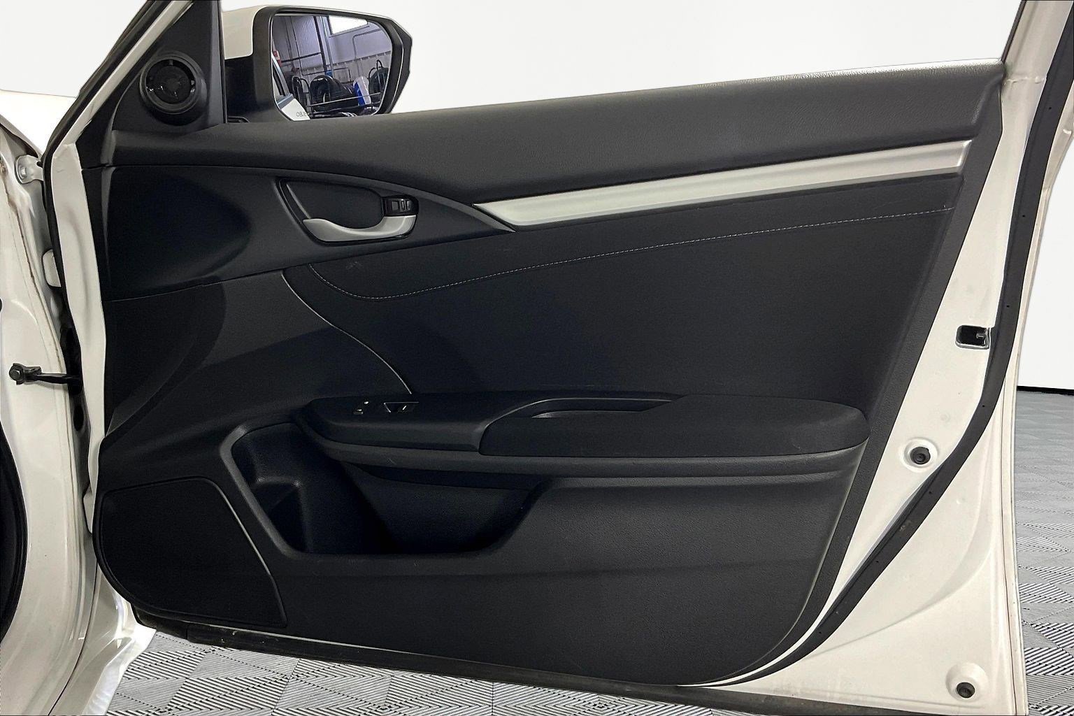 Used 2017 Honda Civic EX-T image 27