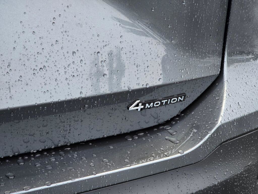 New 2026 Volkswagen Tiguan S image 15