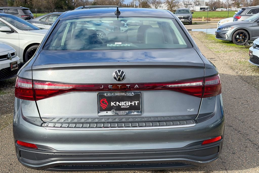 New 2026 Volkswagen Jetta SE FWD image 8