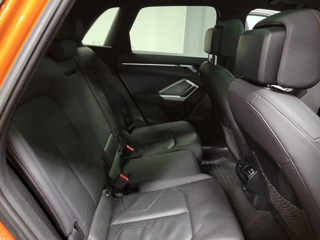 Used 2019 Audi Q3 2.0T Premium Plus w/ Premium Plus Package AWD/4WD image 33