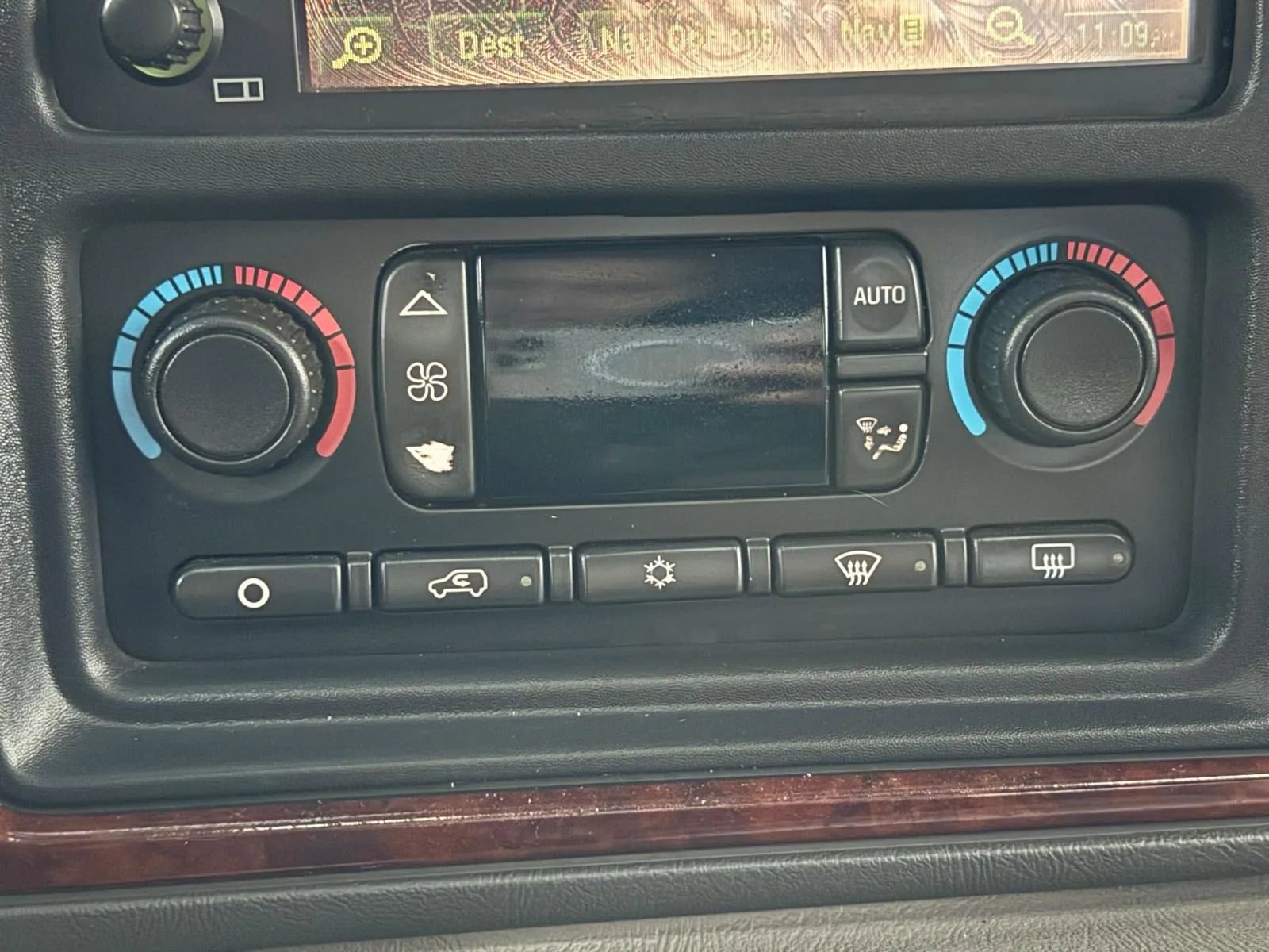 Used 2006 Cadillac Escalade EXT Sport Utility Pickup 4D 5 1/4 image 30