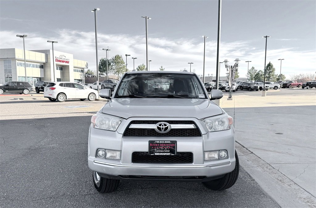 Used 2013 Toyota 4Runner SR5 w/ Convenience Pkg image 3