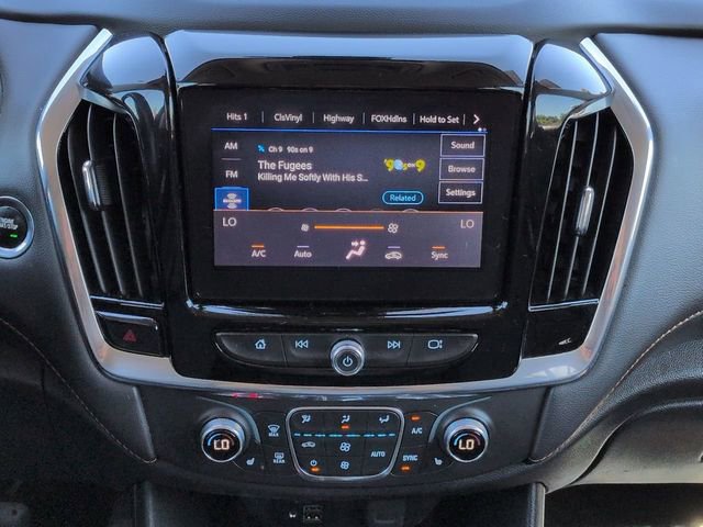 Used 2020 Chevrolet Traverse LT w/ LT Premium Package FWD image 18