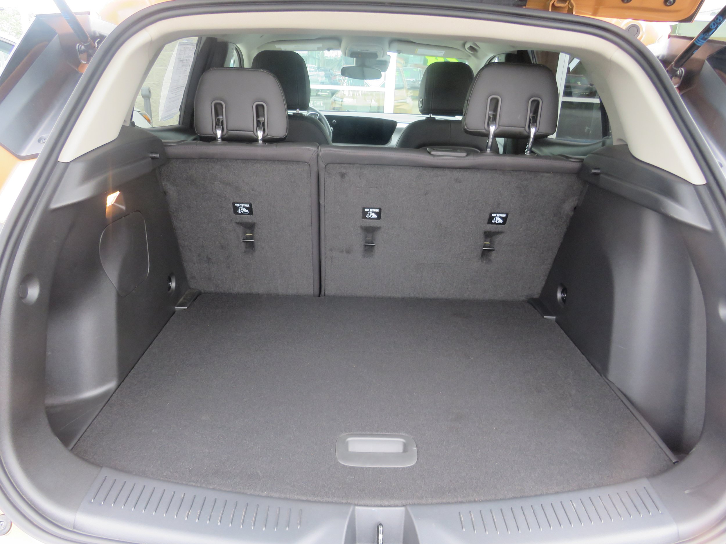 Used 2024 Buick Encore GX Sport Touring w/ Comfort Package AWD/4WD image 8