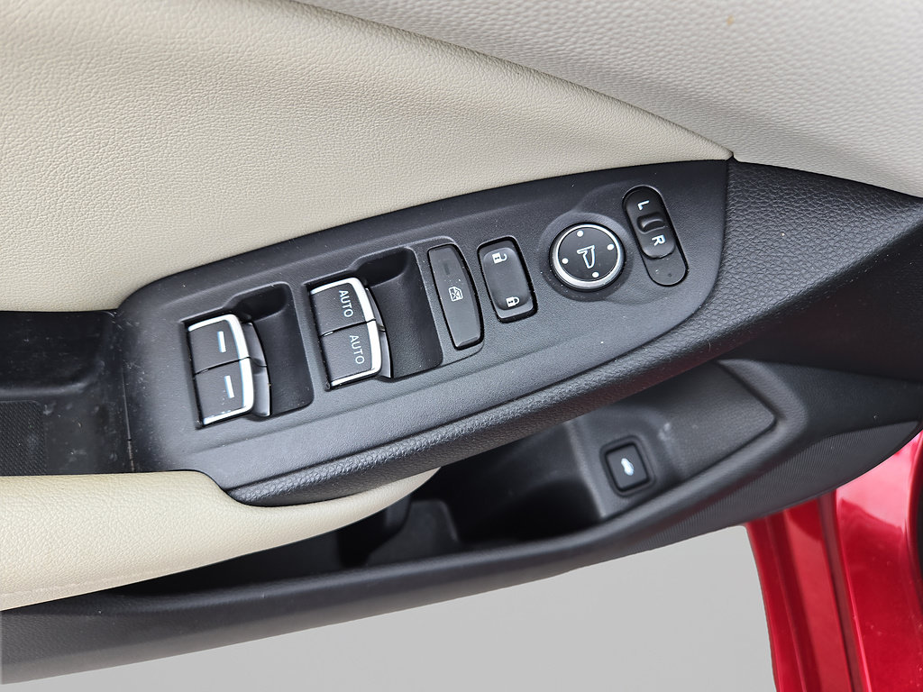 Used 2019 Honda Accord LX image 18