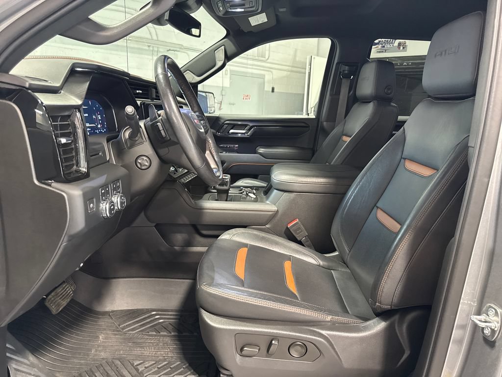 Used 2023 GMC Sierra 1500 AT4 w/ AT4 Preferred Package AWD/4WD image 27
