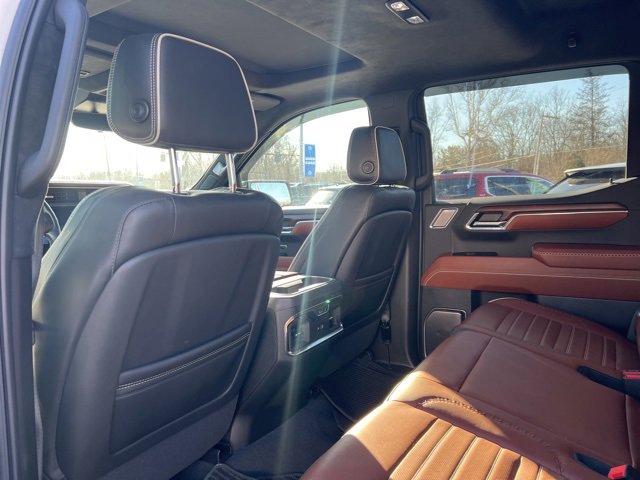 Used 2024 GMC Sierra 1500 Denali Ultimate image 18