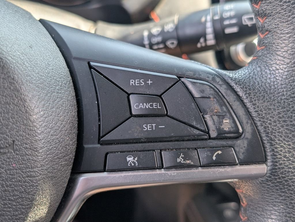 Used 2021 Nissan Kicks SR image 22