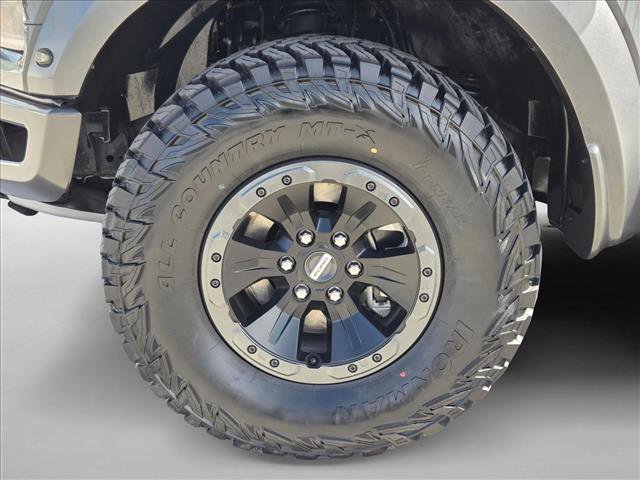 Used 2018 Ford F150 Raptor w/ Equipment Group 802A Luxury image 24