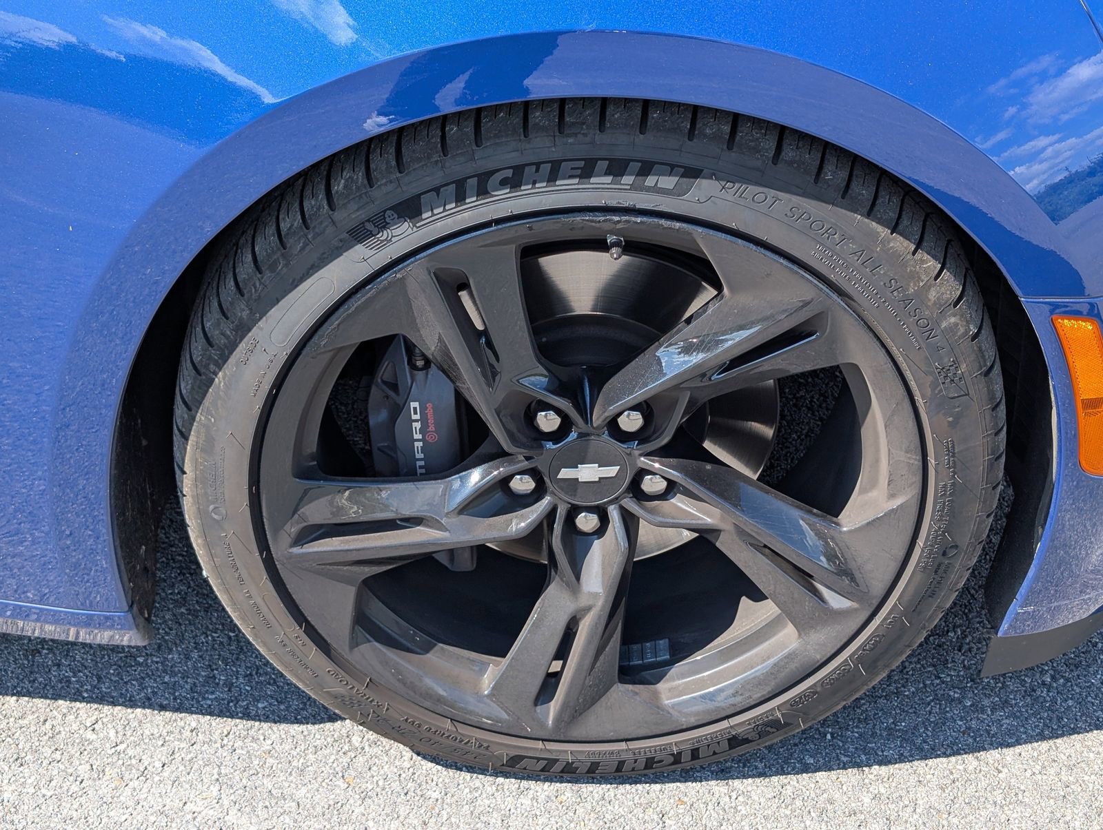 Used 2019 Chevrolet Camaro SS RWD image 21