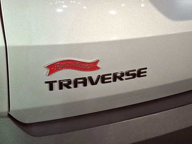 Used 2021 Chevrolet Traverse RS image 24