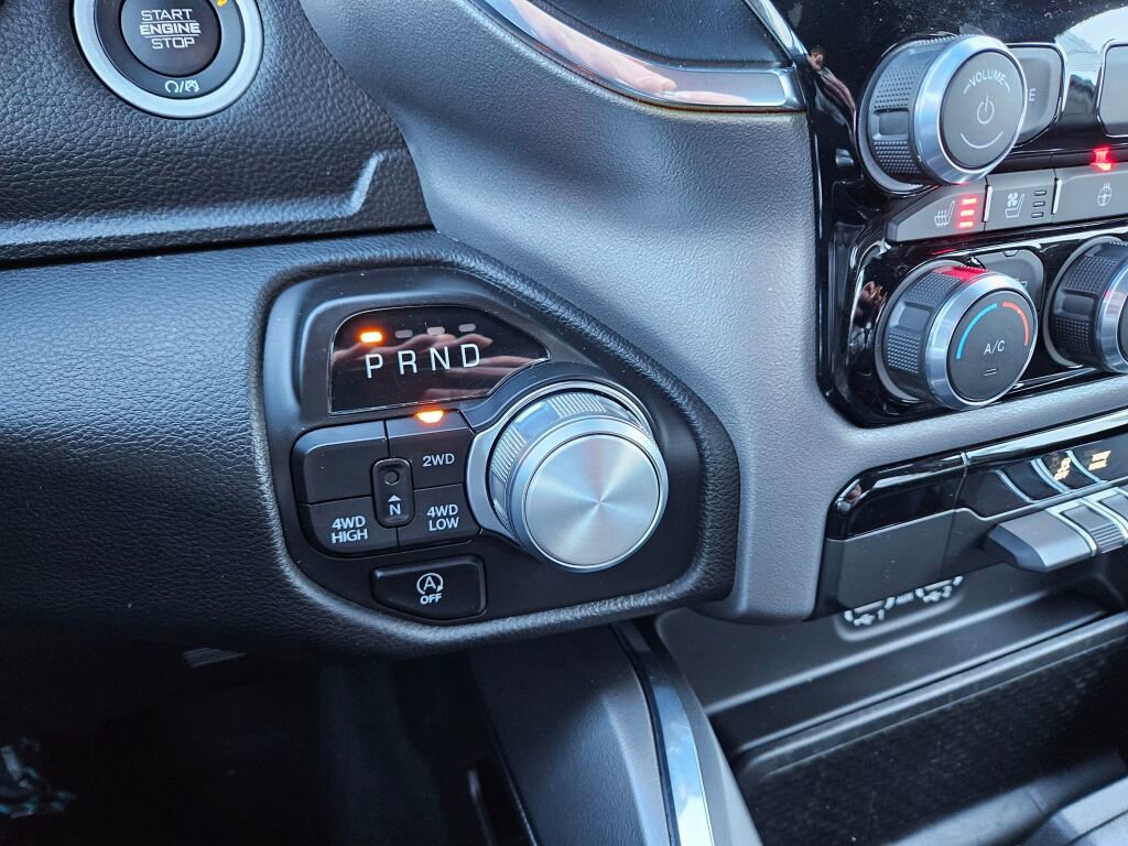 Used 2024 RAM 1500 Laramie image 24