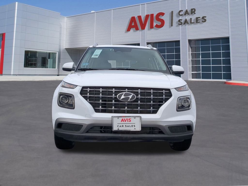 Used 2025 Hyundai Venue SEL image 10