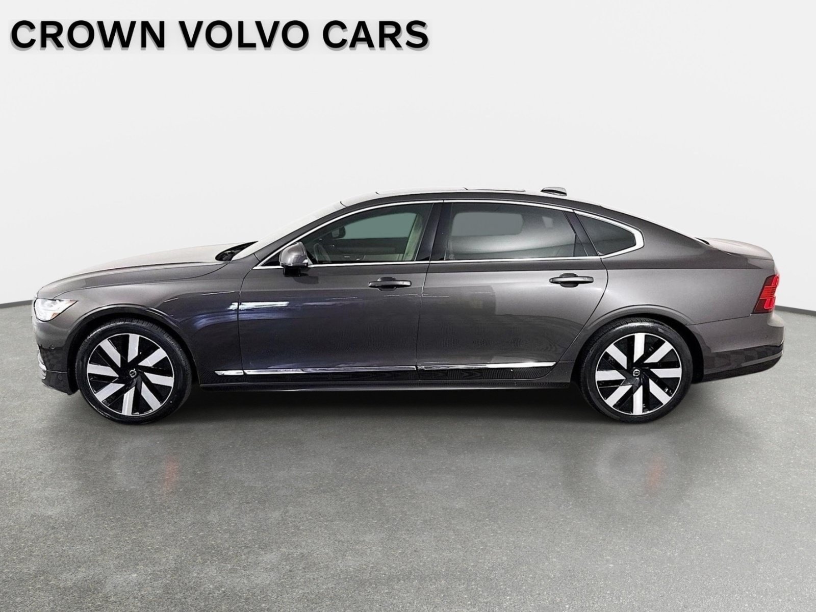 Used 2023 Volvo S90 B6 Plus AWD/4WD image 9