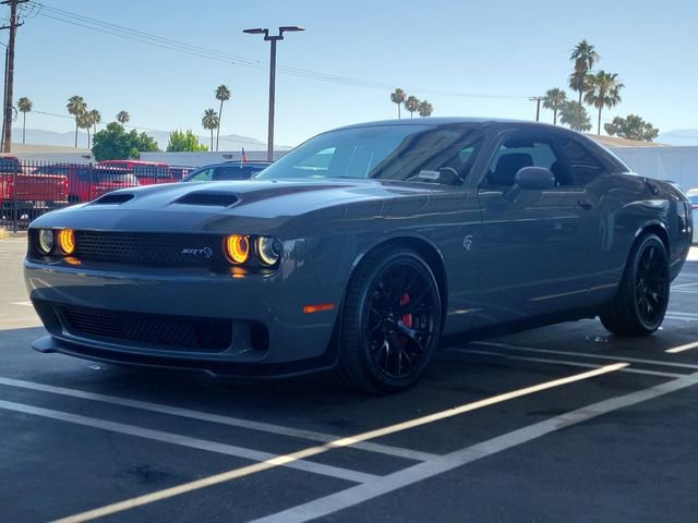 Used 2019 Dodge Challenger SRT Hellcat w/ Laguna Leather Package RWD image 5