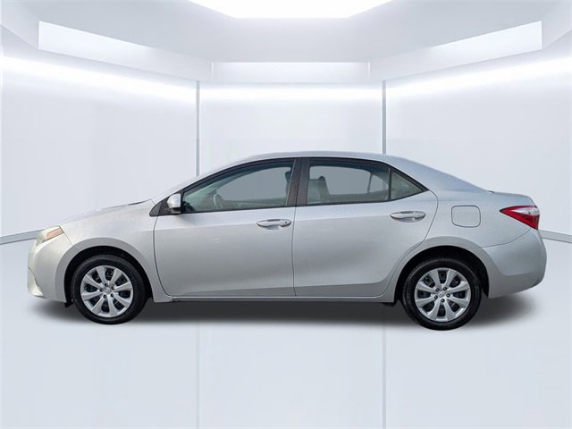 Used 2016 Toyota Corolla LE image 7